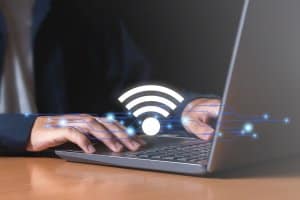 אינטרנט מהיר הוט